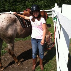 Meet your Posher, Meaghan